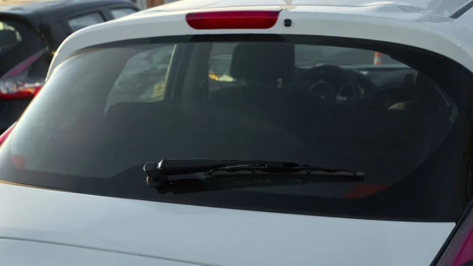 Jak naprawić ogrzewanie tylnej szyby - proste kroki i wskazówki